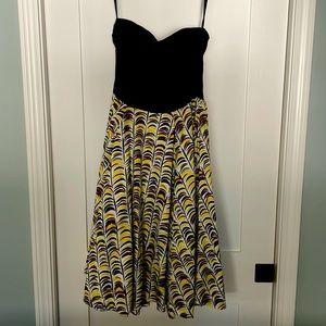 Strapless dress with gorgeous full skirt